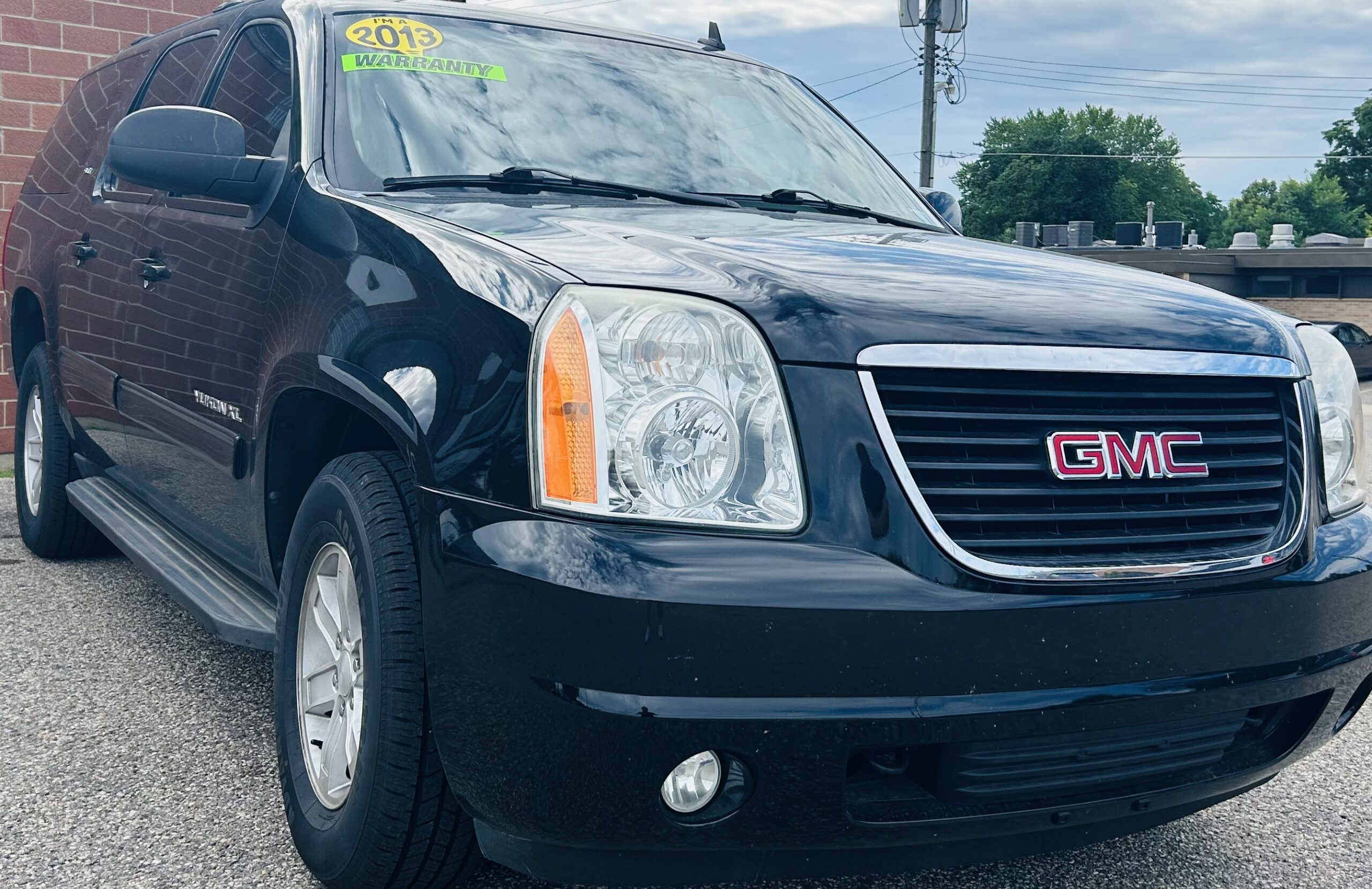 2013 GMC Yukon 2WD 1/2 Ton SLT (4SA)'s photo