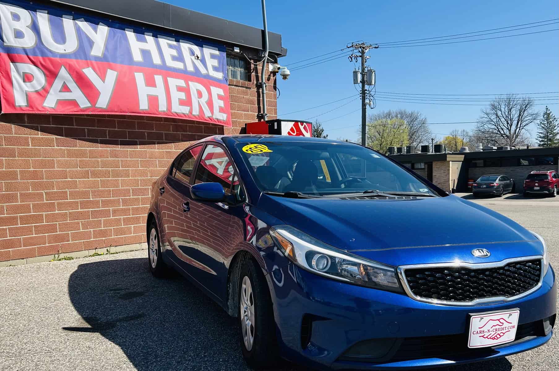 2017 Kia Forte LX AT's photo